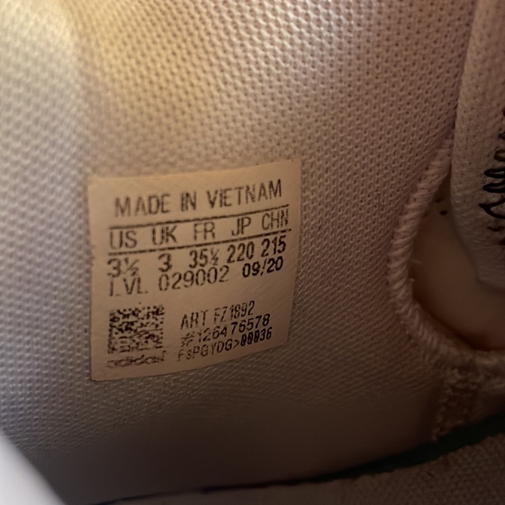 Adidas D.O.N Issue #2 - Picture 10 of 10